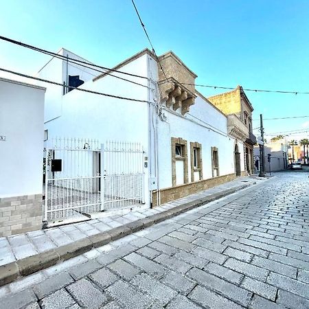 Finestra Sul Borgo Apt. Acquarica del Capo Esterno foto