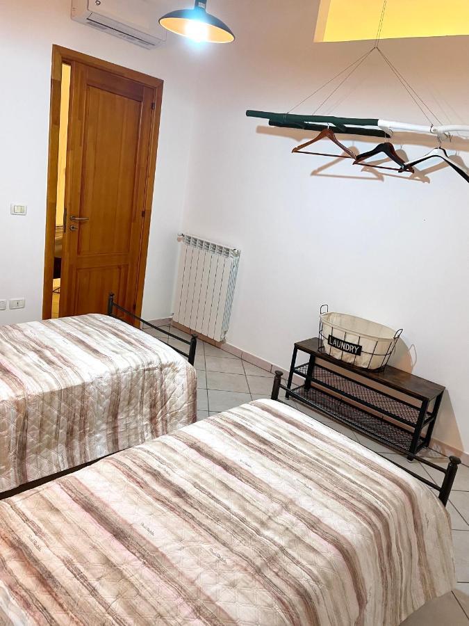 Finestra Sul Borgo Apt. Acquarica del Capo Esterno foto